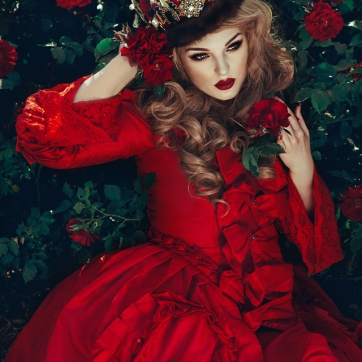 red queen costume by Jumeria Nox